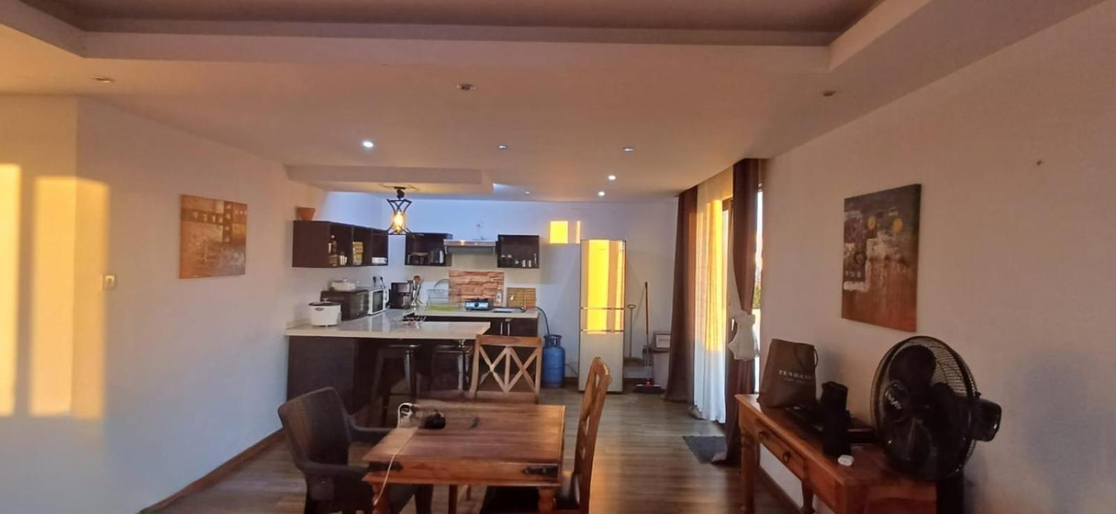 Le Binome Aparthotel Grand-Baie Eksteriør bilde